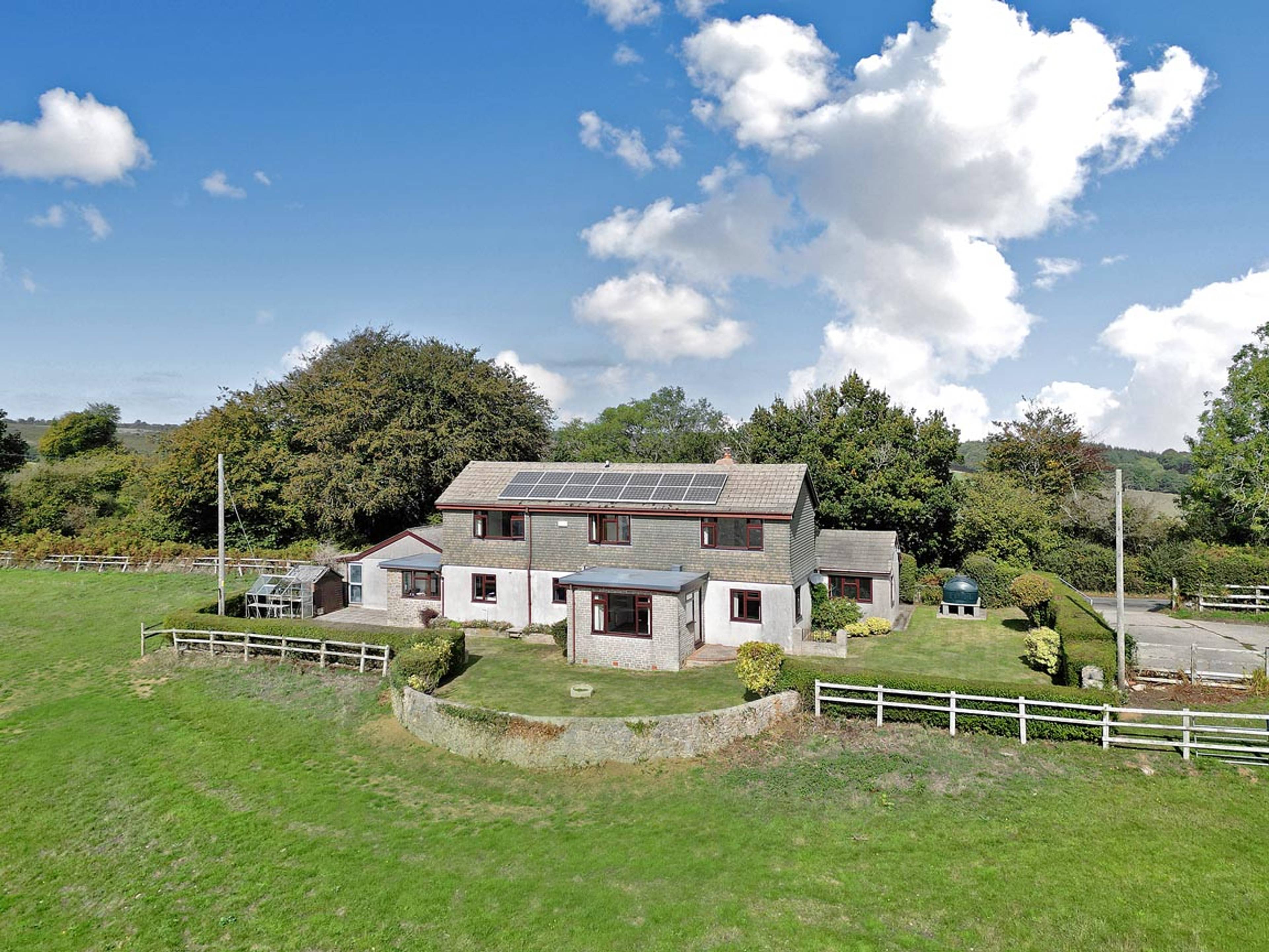 Holcombe Down Road, Teignmouth, TQ14 - 1