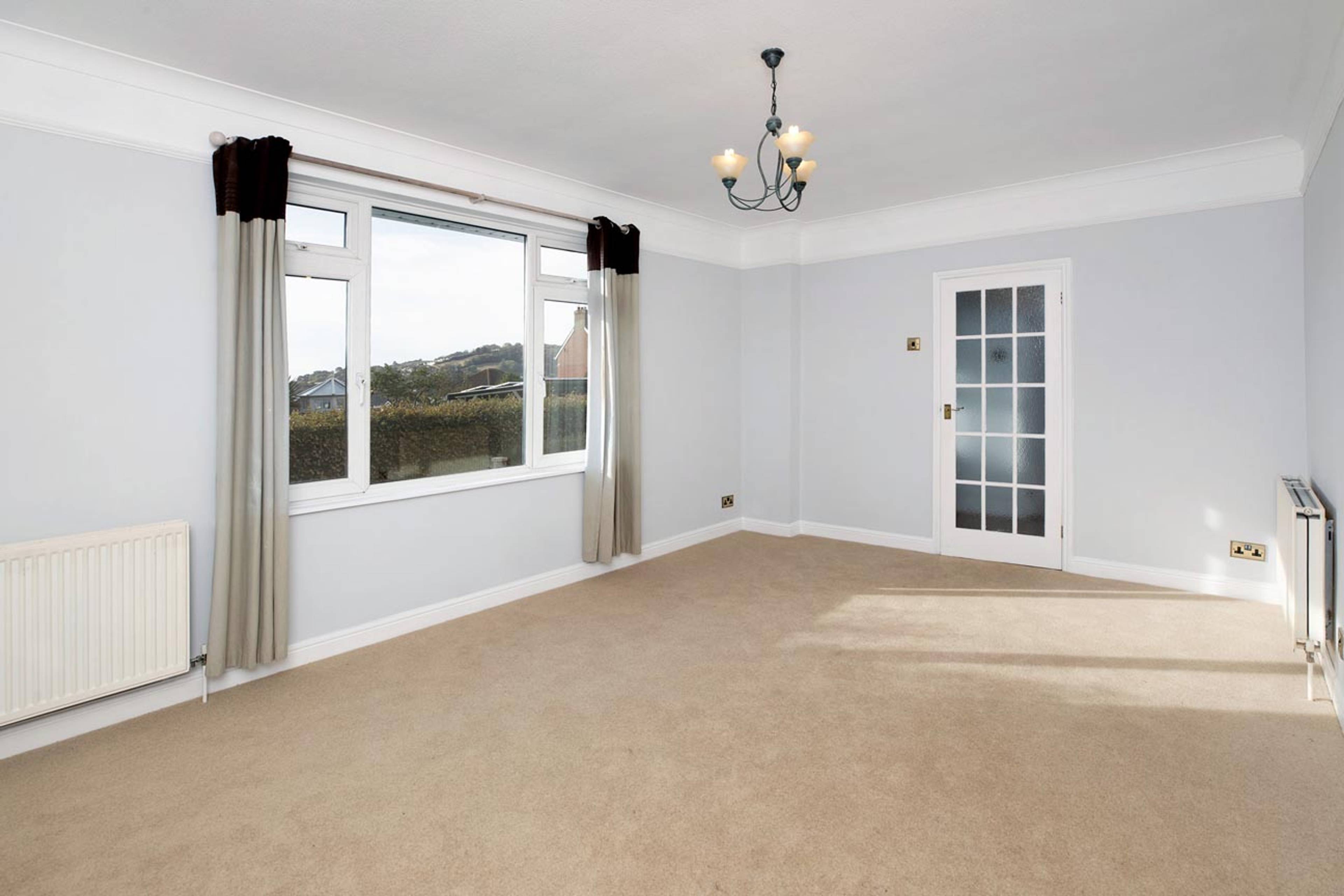 Hermosa Gardens, Teignmouth, TQ14 - 8