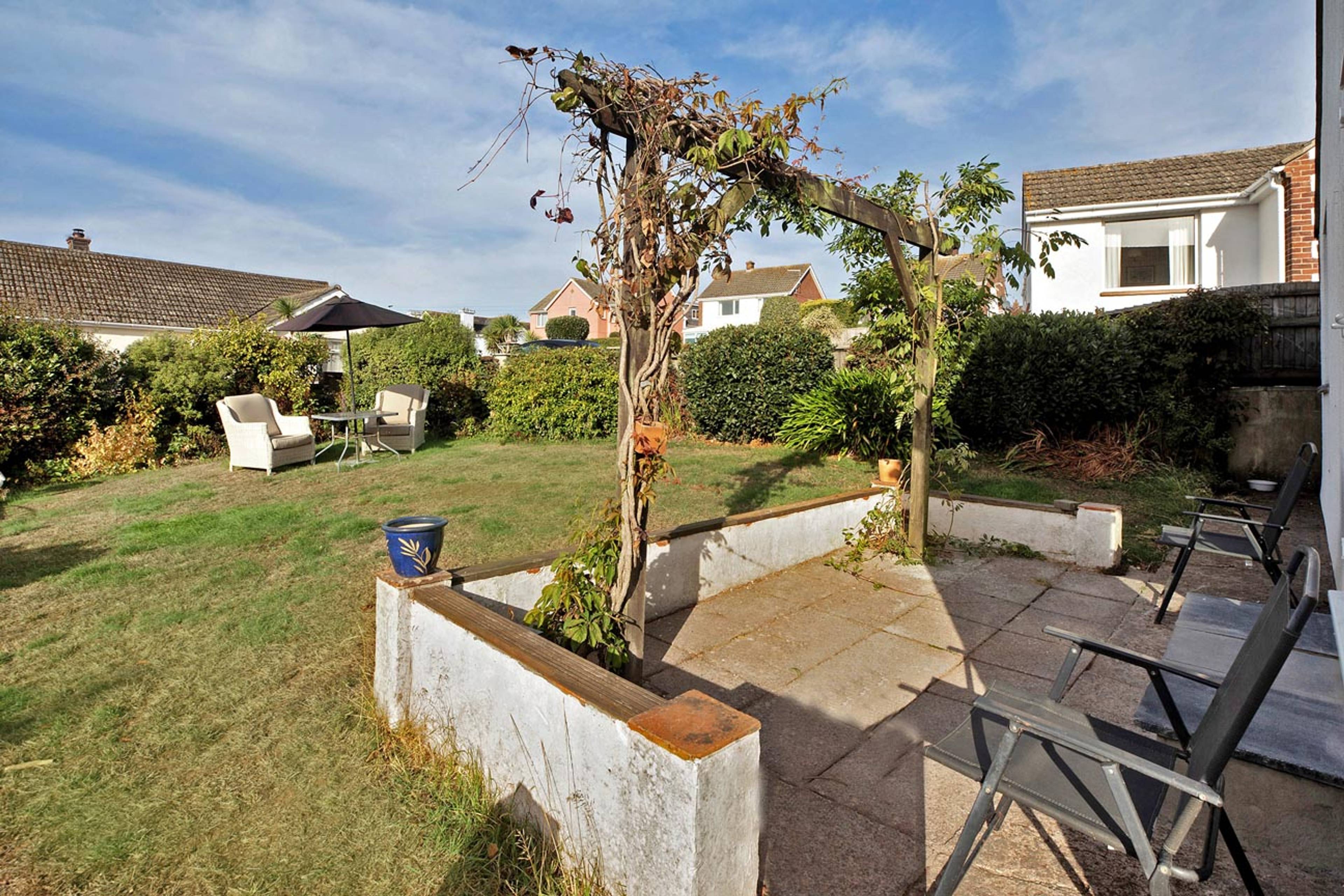 Hermosa Gardens, Teignmouth, TQ14 - 4