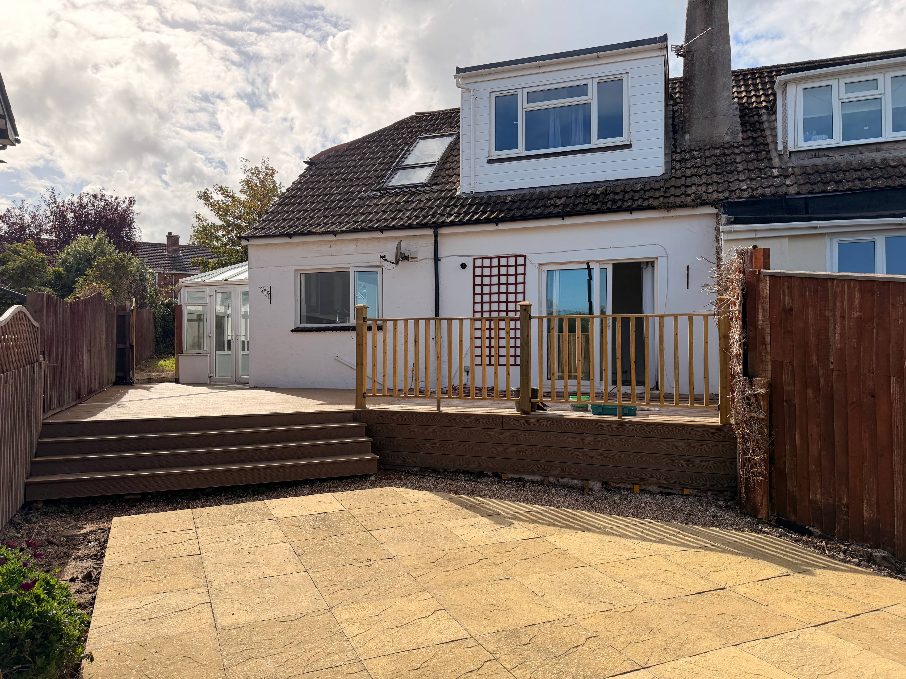 Coronation Avenue, Dawlish, EX7 - 3