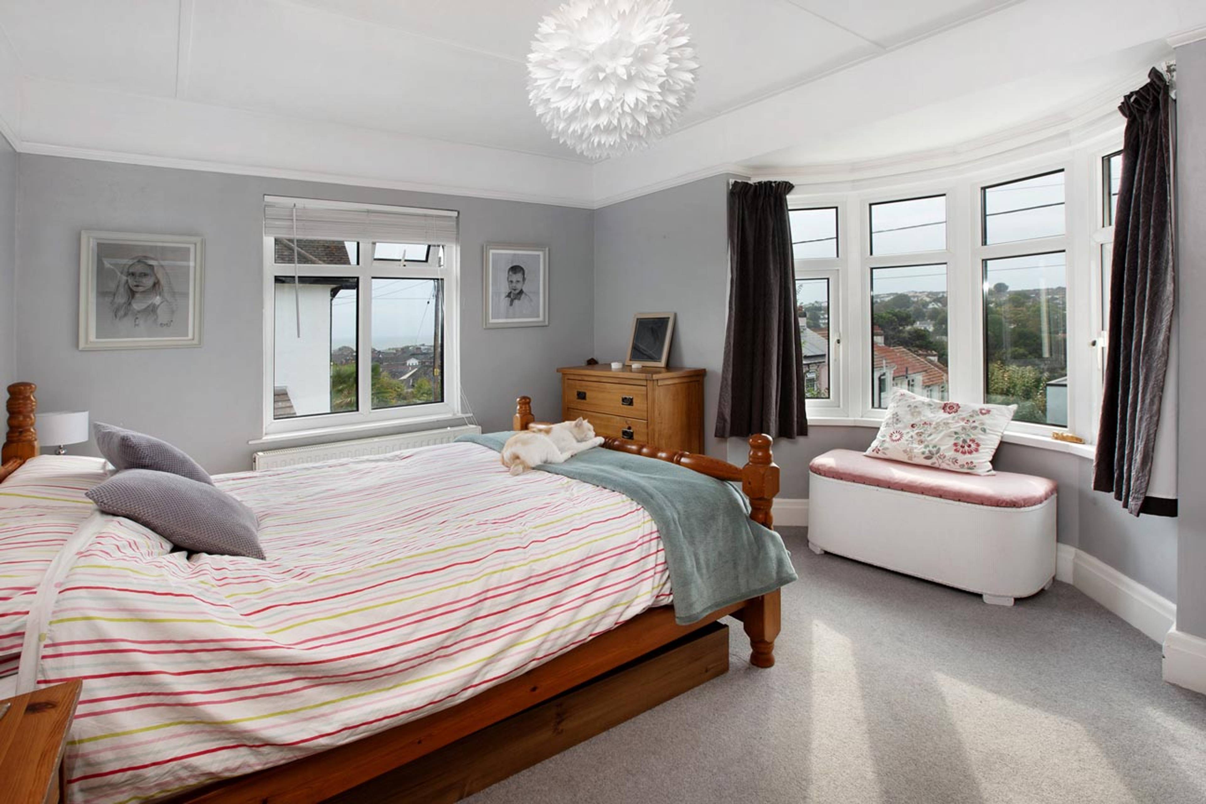 Penfield Gardens, Dawlish, EX7 - 9