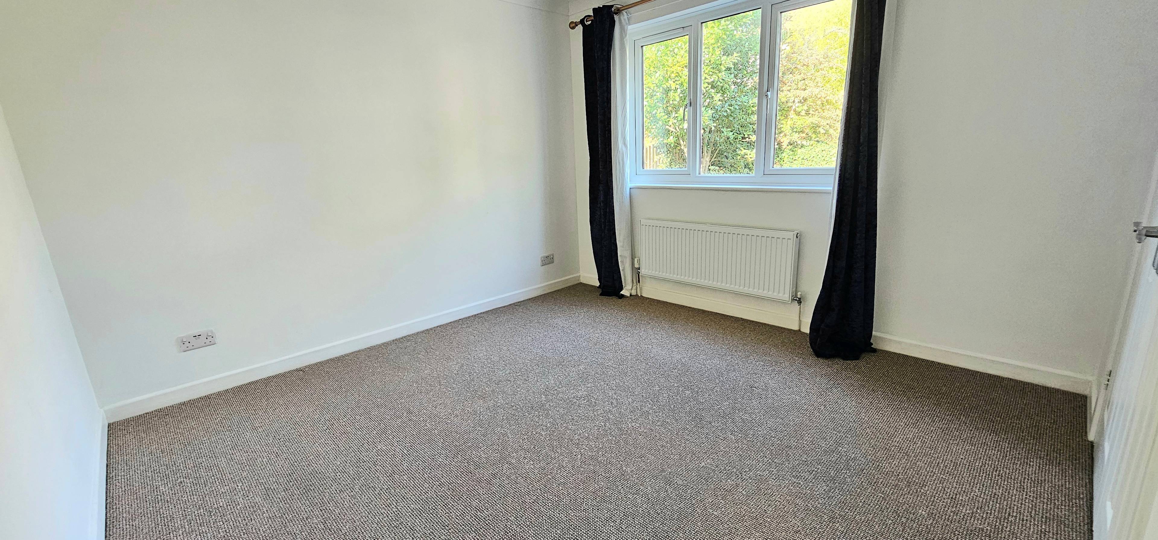 Coombe View, Teignmouth, TQ14 - 6
