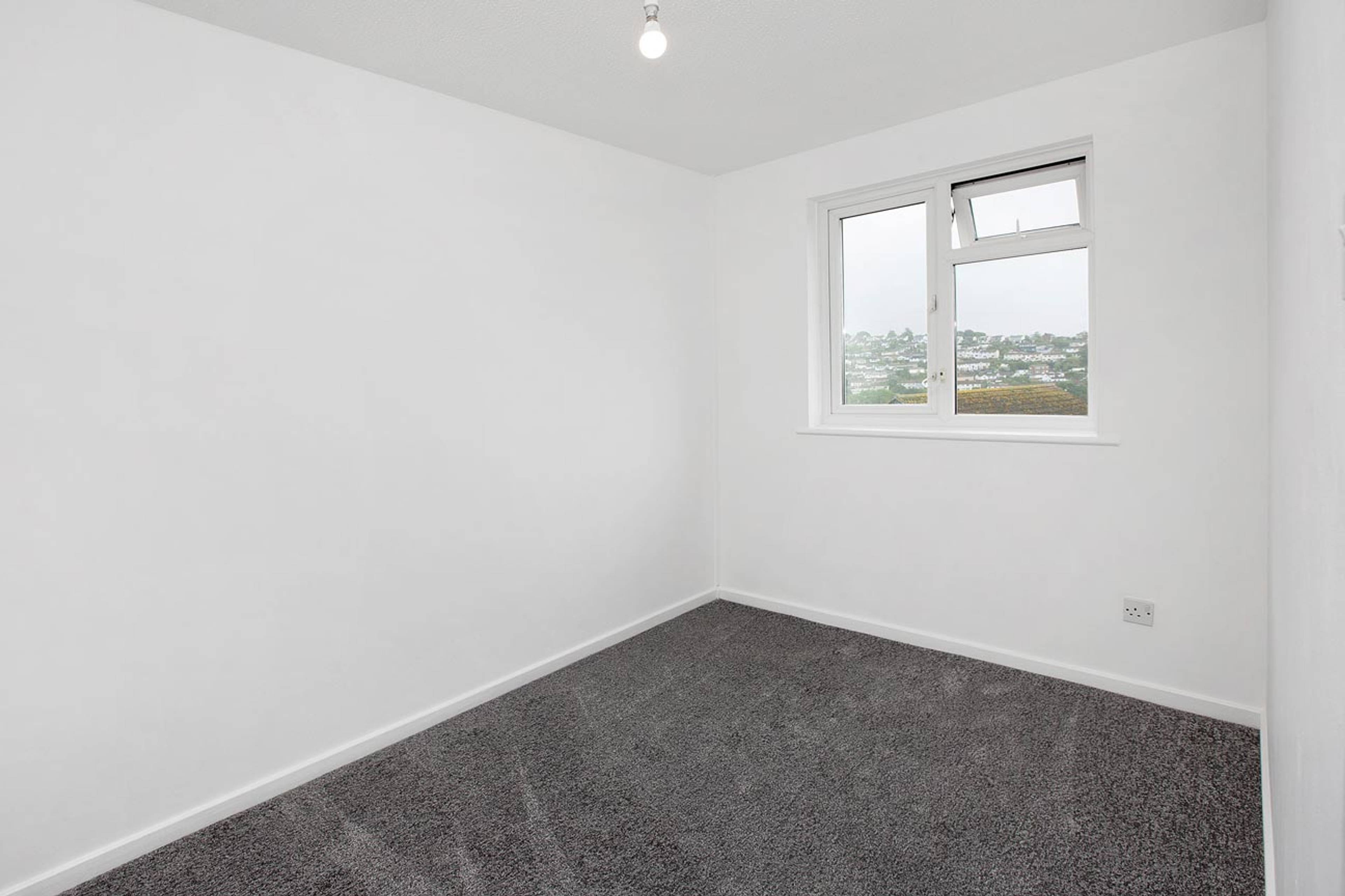 Headway Rise, Teignmouth, TQ14 - 9