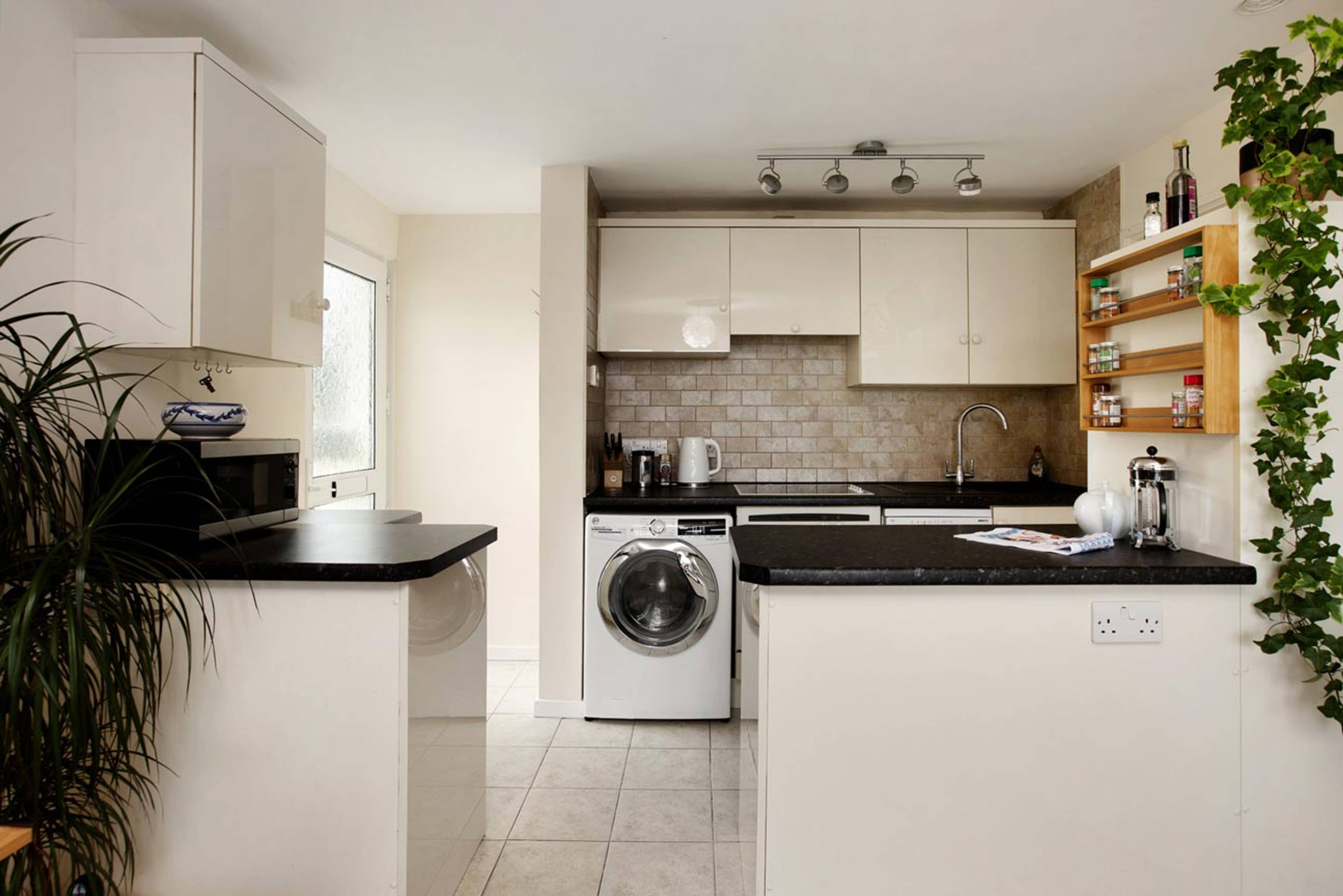 Devondale Court, Dawlish Warren, EX7 - 3