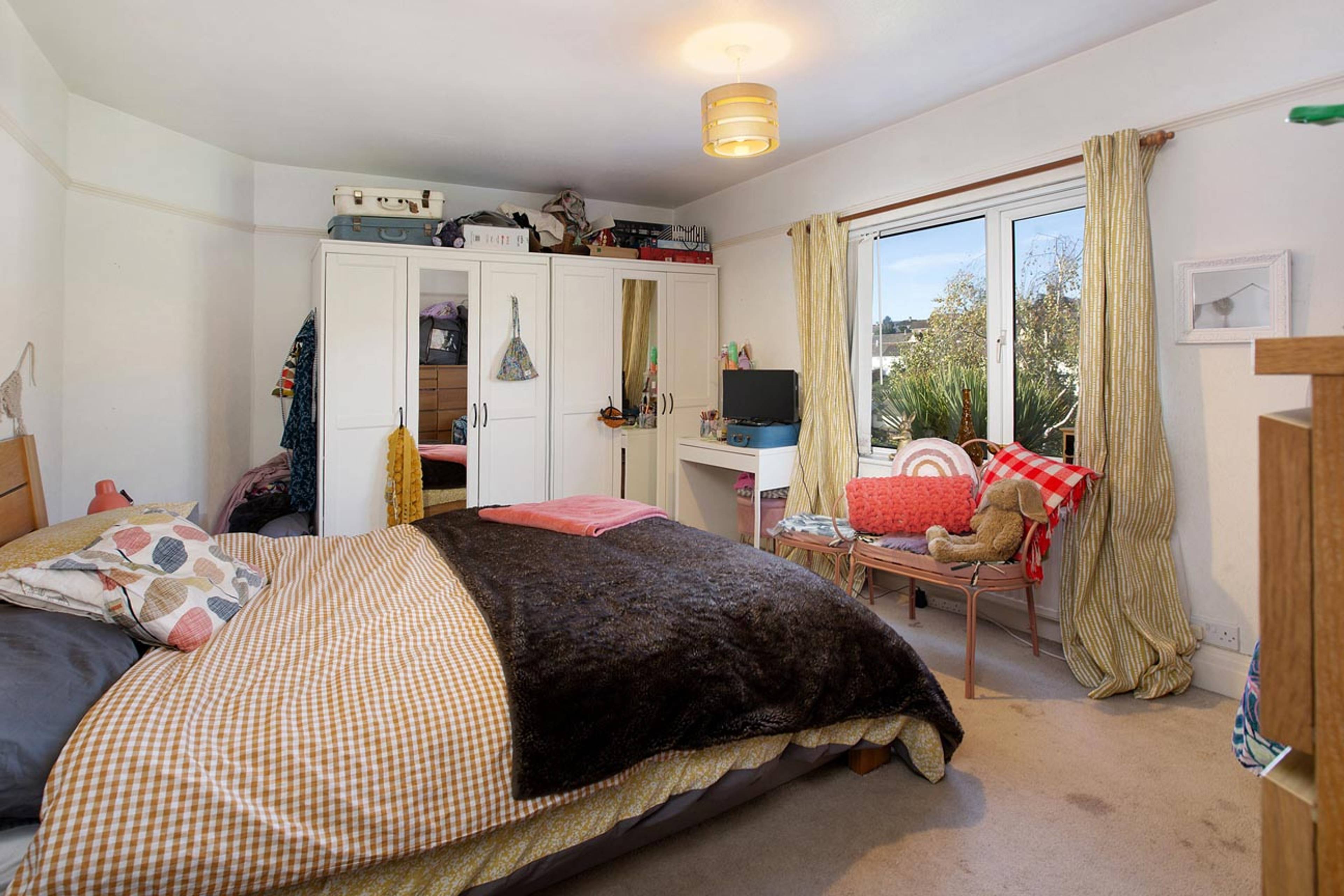 Coombe Vale Road, Teignmouth, TQ14 - 8