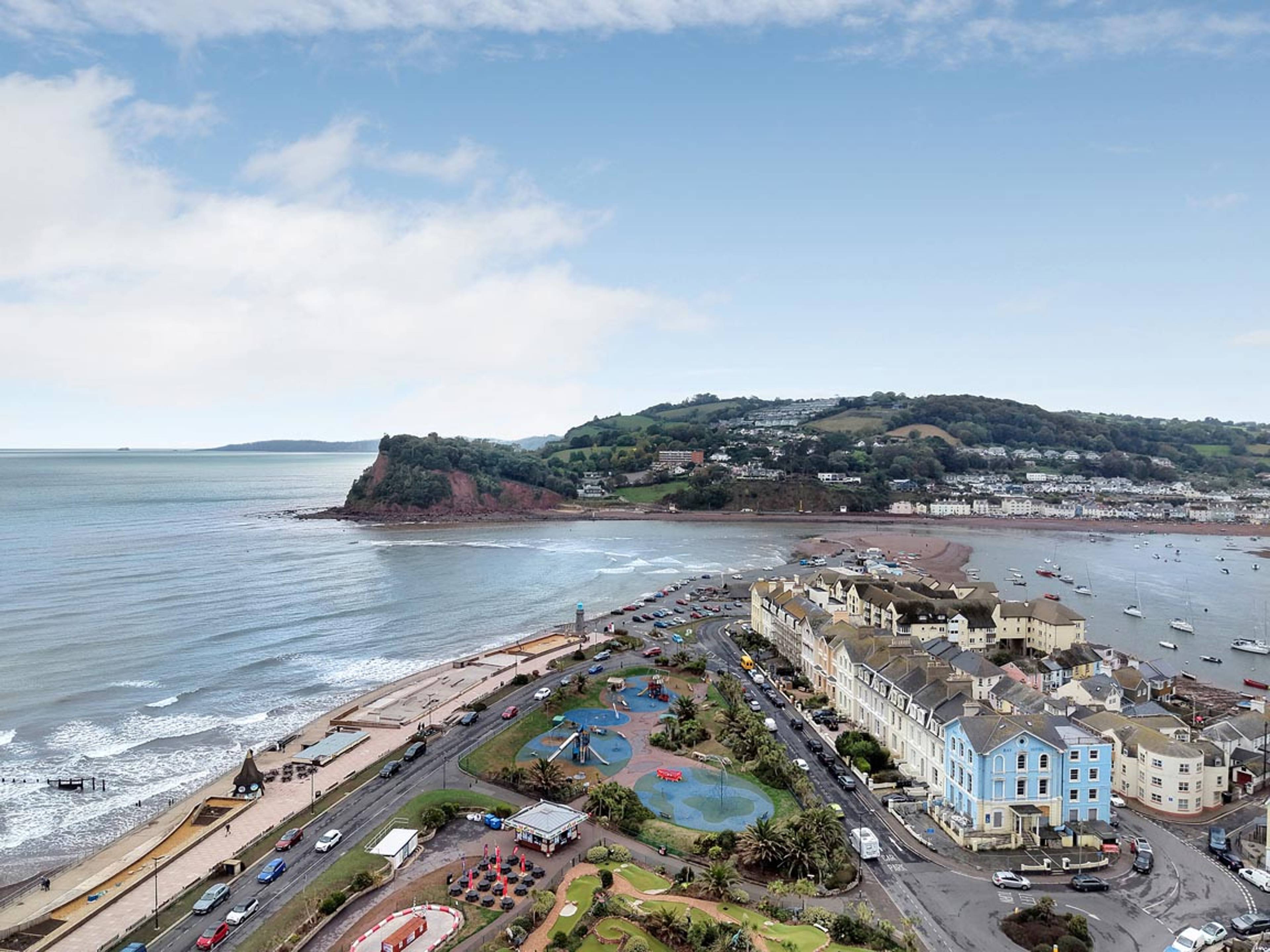 Powderham Terrace, Southlands, TQ14 - 4