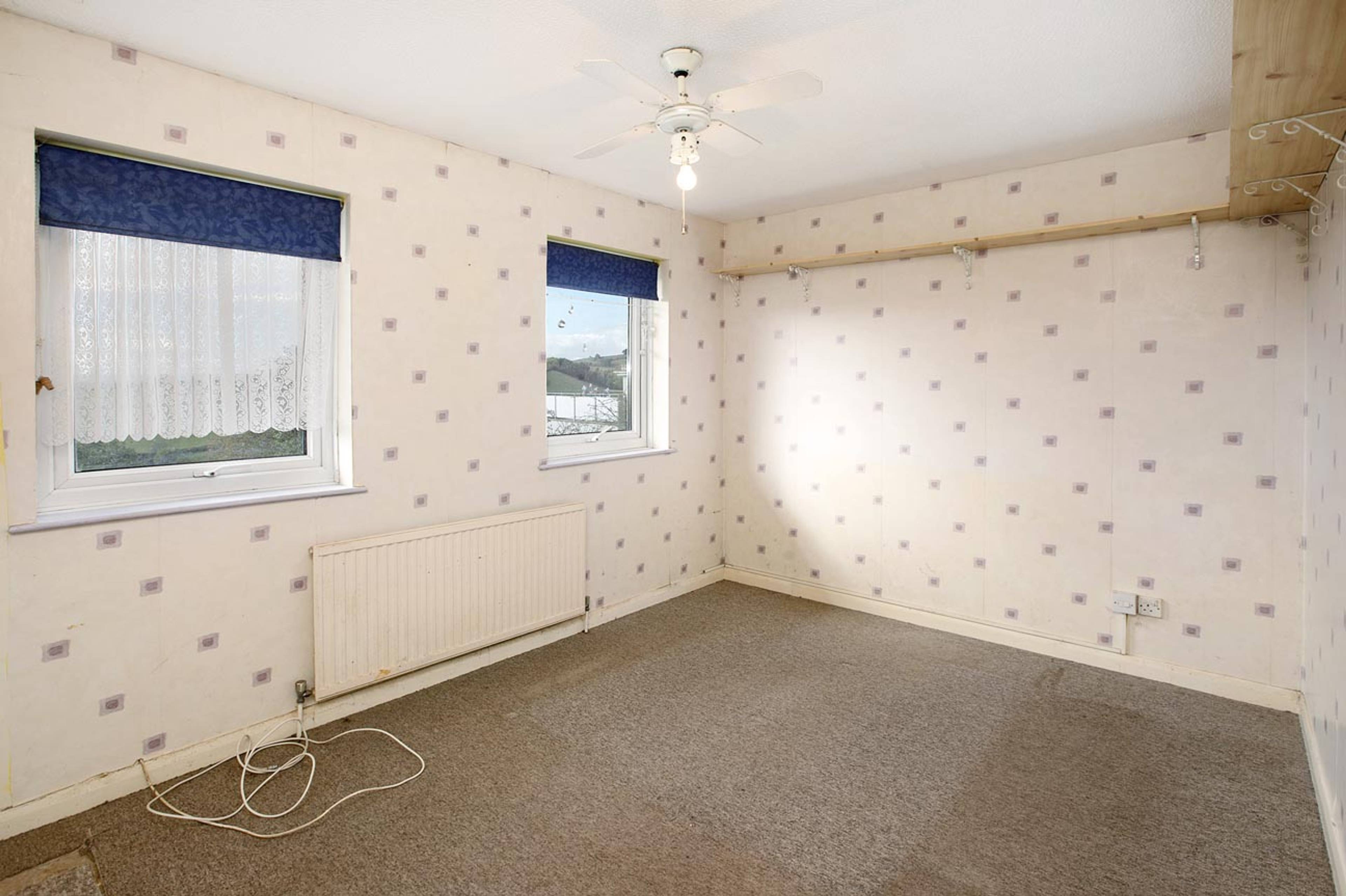Broadmeadow View, Teignmouth, TQ14 - 7