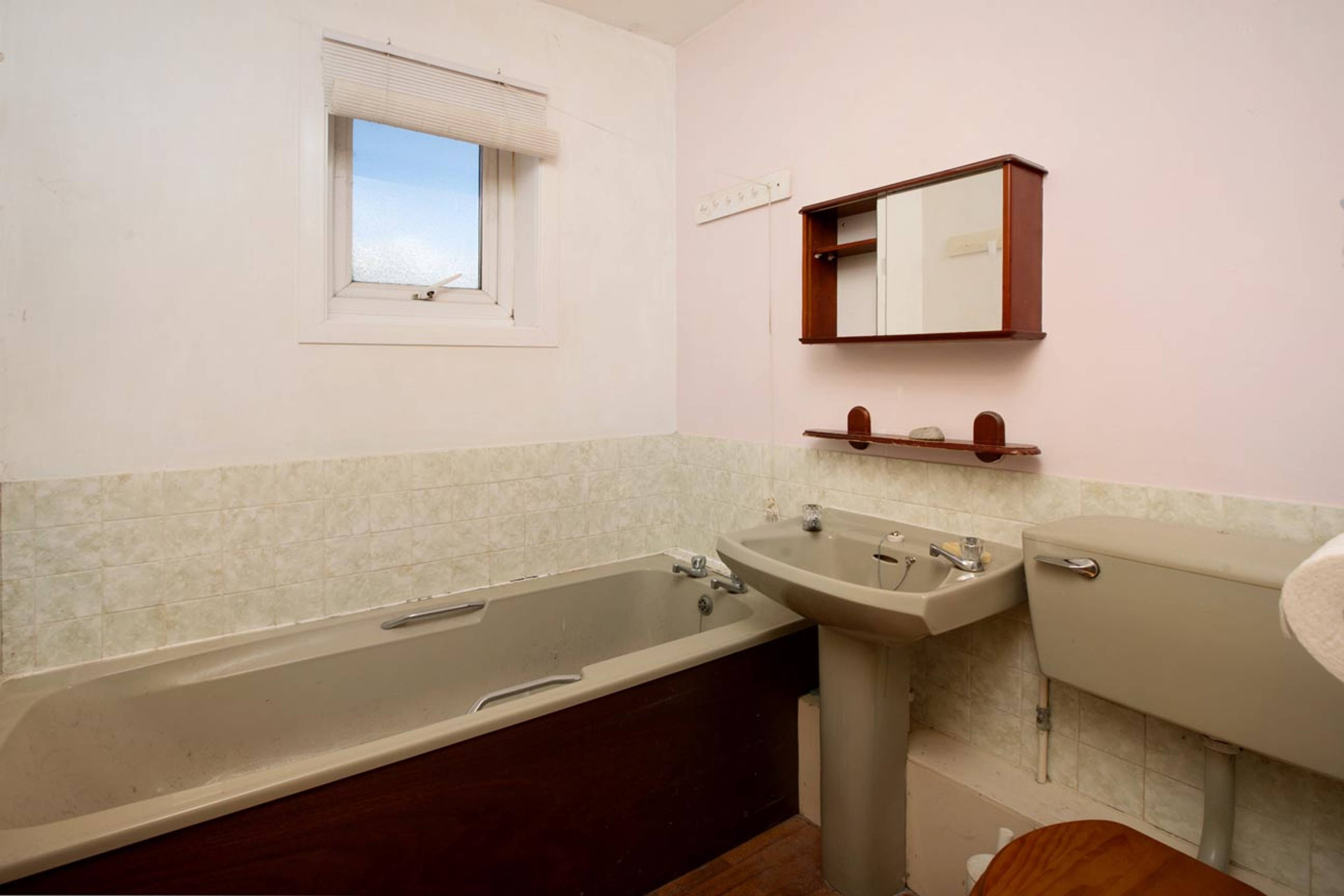 Broadmeadow View, Teignmouth, TQ14 - 9