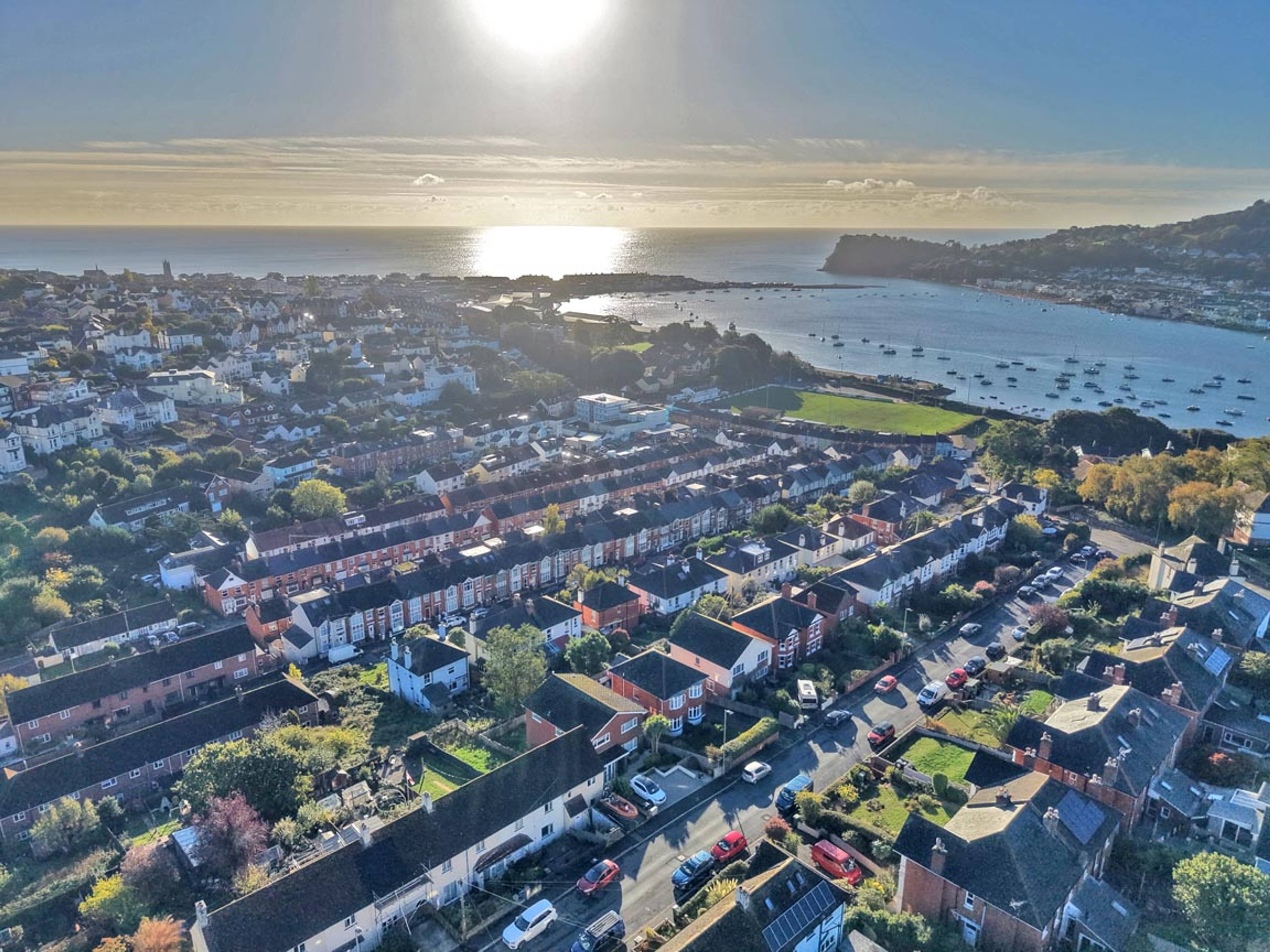 Fourth Avenue, Teignmouth, TQ14 - 9