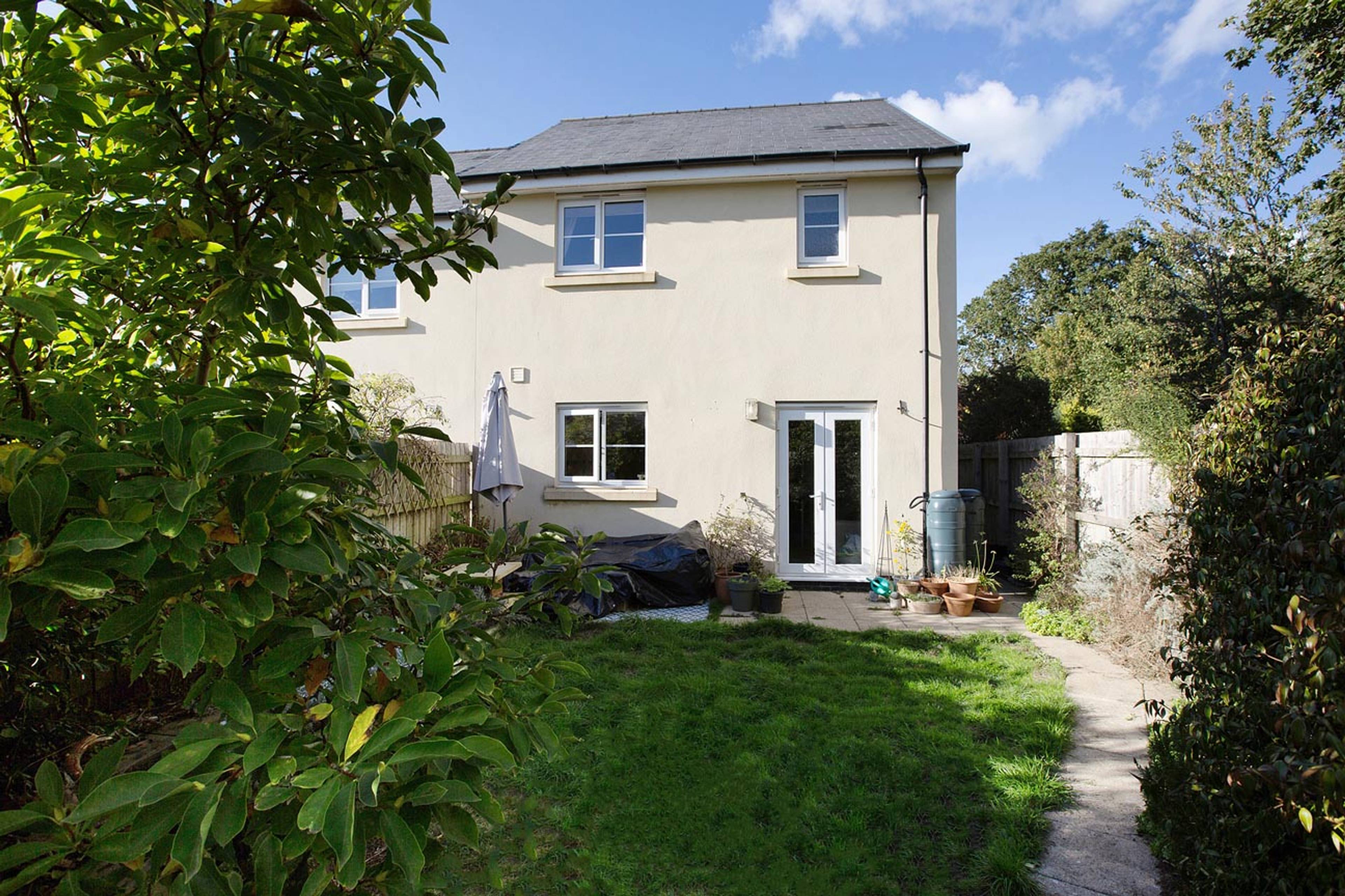 Carnac Drive, Dawlish, EX7 - 4