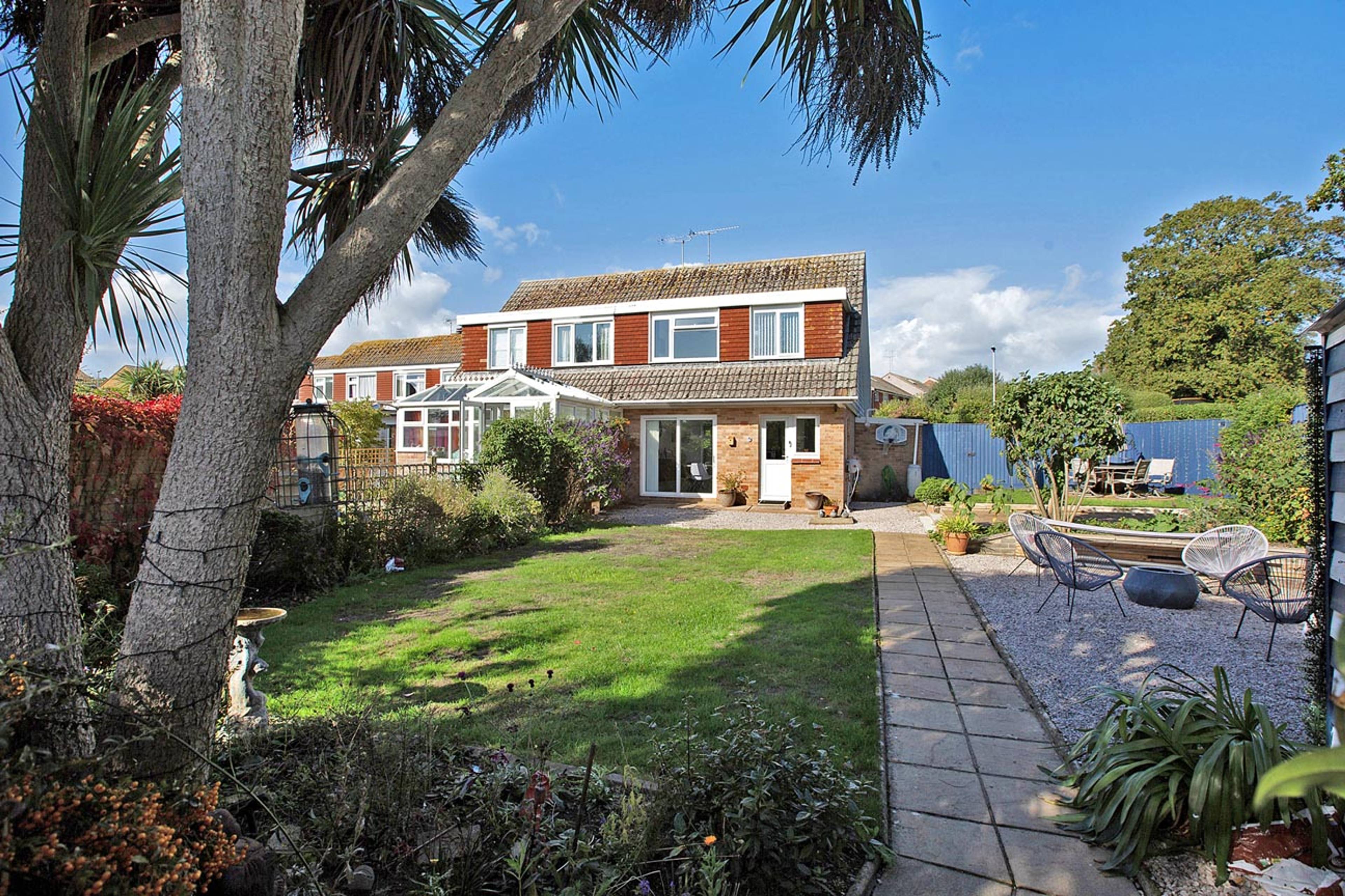 Elm Grove Drive, Dawlish, EX7 - 4