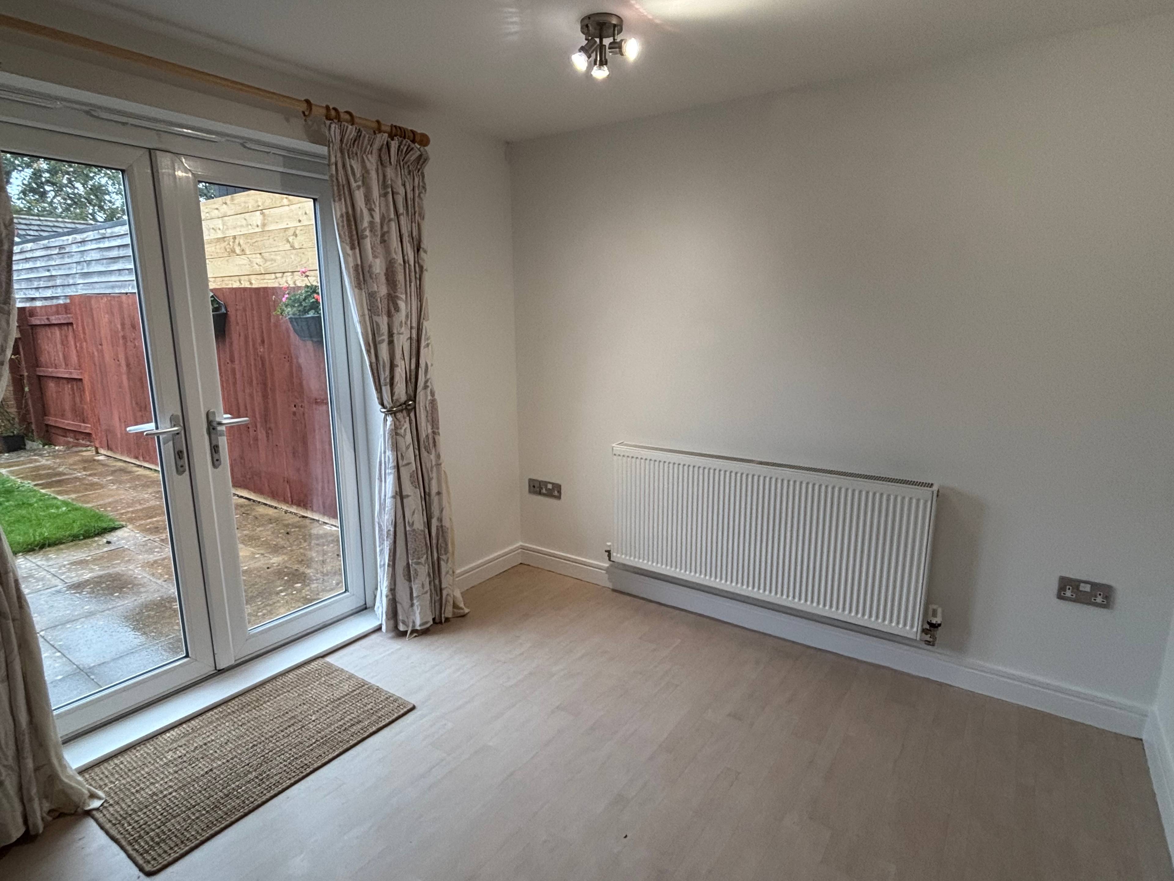 Drake Avenue, Teignmouth, TQ14 - 5