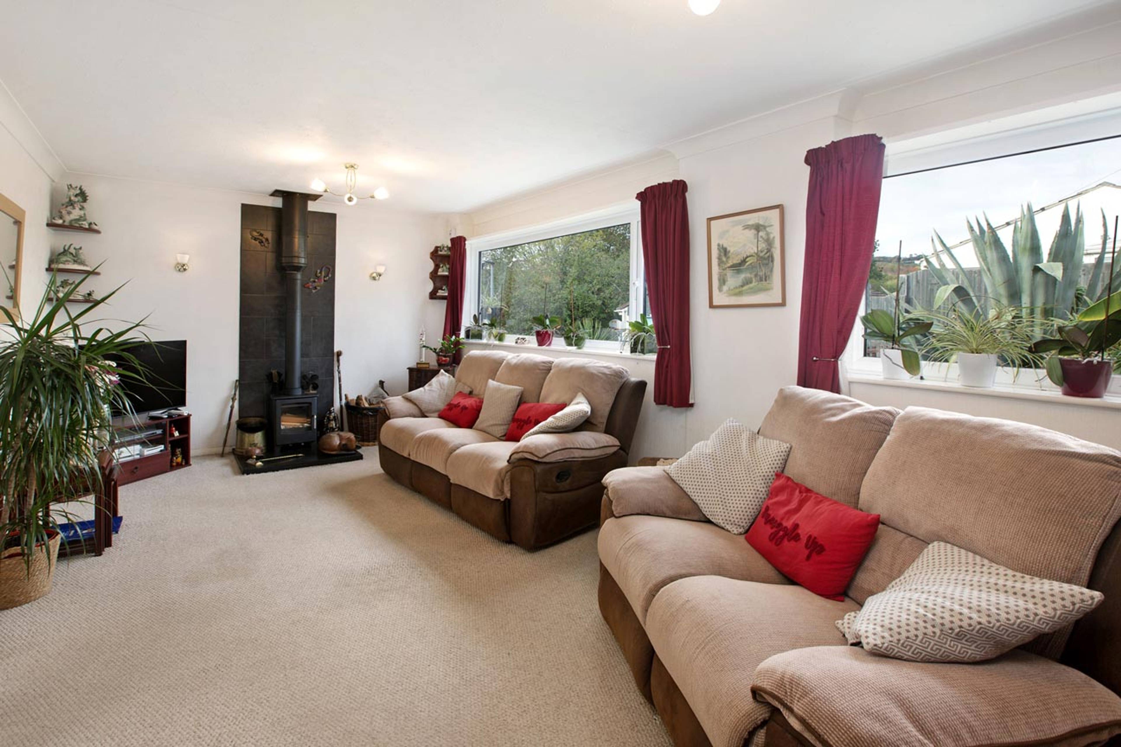 Lake Avenue, Teignmouth, TQ14 - 3
