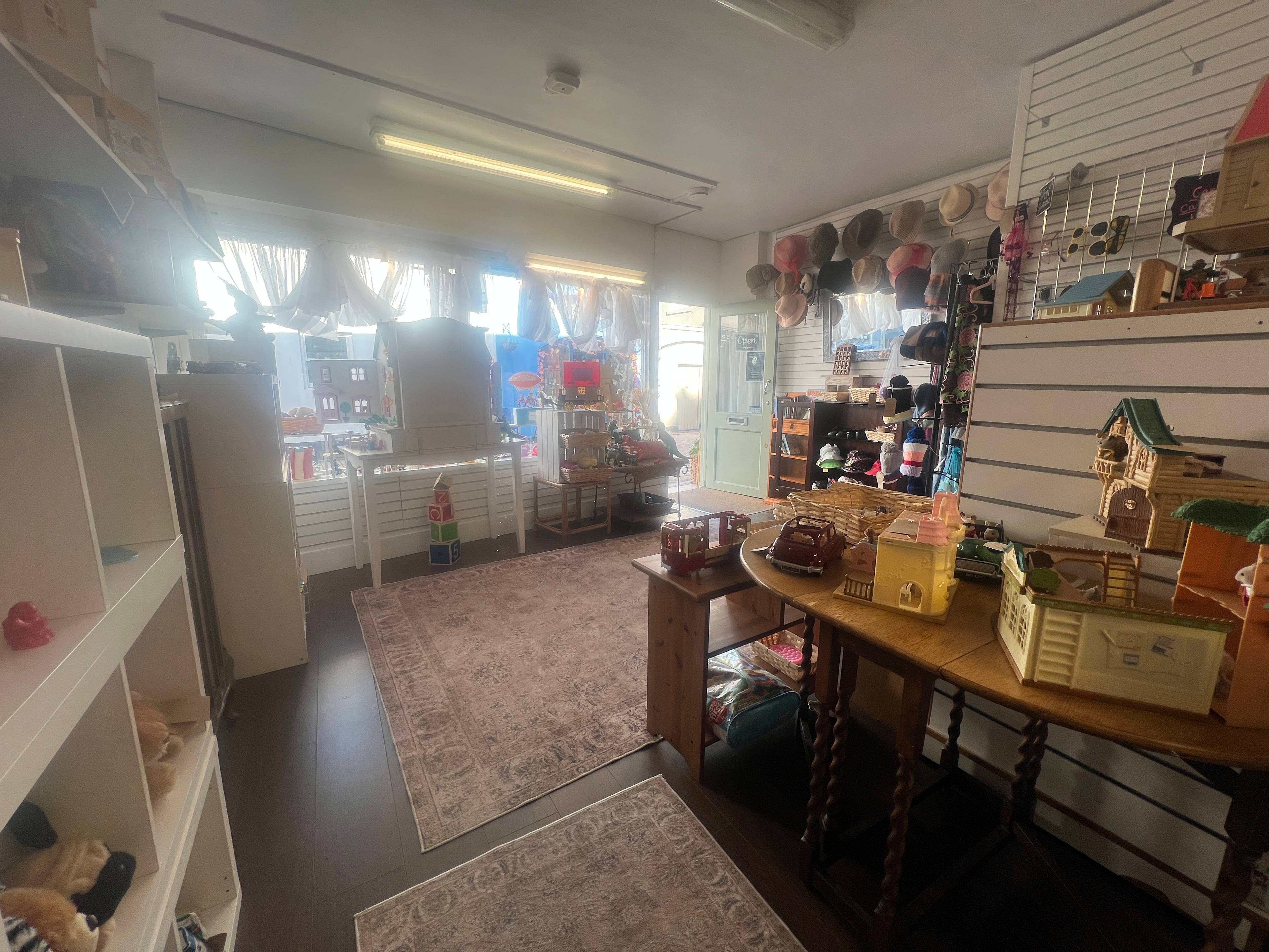 Waterloo Street, Teignmouth, TQ14 - 4