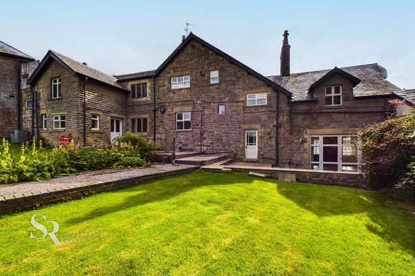 Chapel-En-Le-Frith, High Peak, SK23