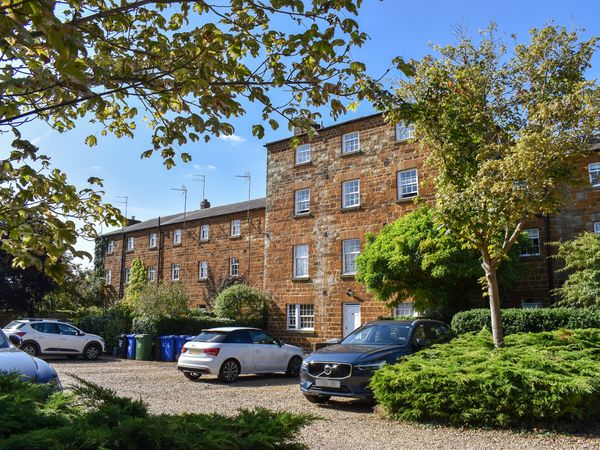 Gilbert Scott Court, Towcester, NN12