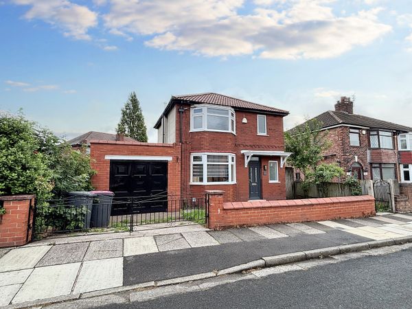 Woodsmoor Road, Swinton, M27