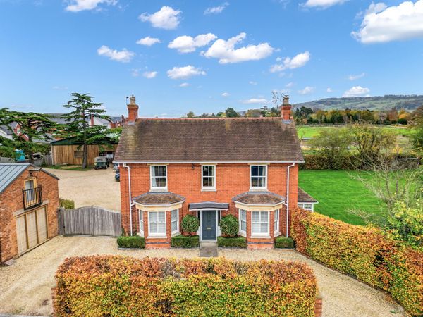 Eckington, Pershore, WR10
