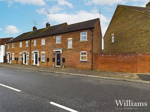 Arncott Way, Aylesbury, HP19