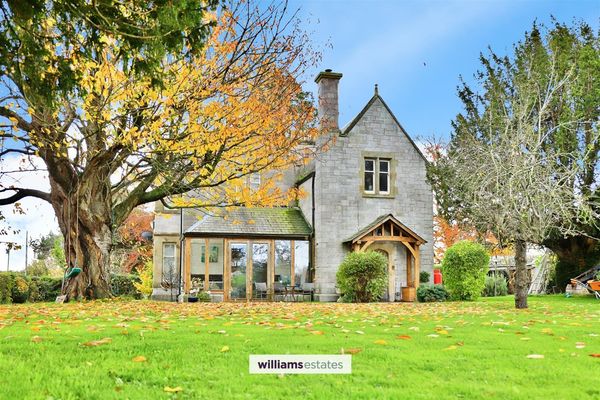 Prion Road, Denbigh, LL16
