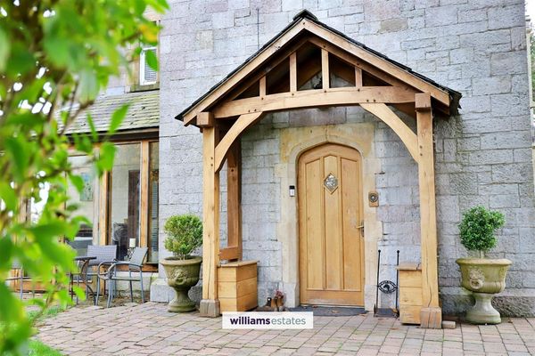 Prion Road, Denbigh, LL16
