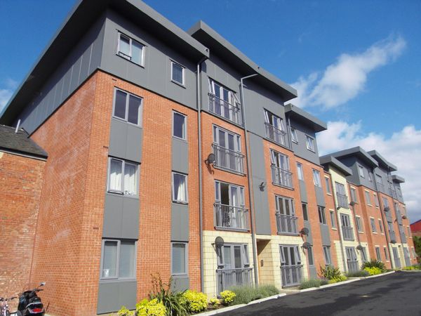 Grimshaw Place, Preston, PR1