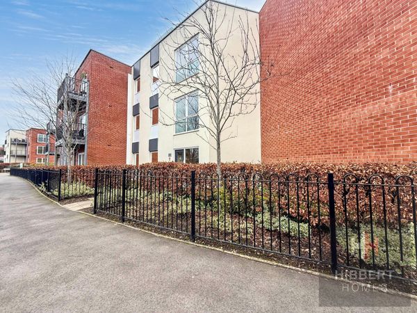 Sheen Gardens, Manchester, M22