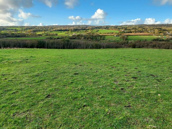 Carway, Kidwelly, SA17