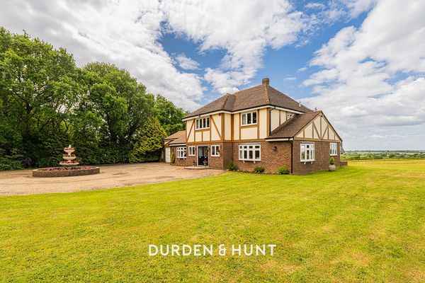 Manor Road, Lambourne End, RM4