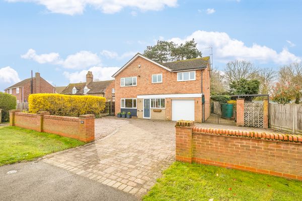 High Street, Clophill, MK45