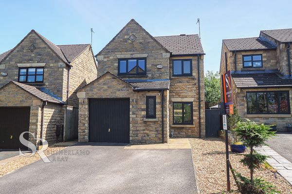 Carr Brook Close, Whaley Bridge, SK23