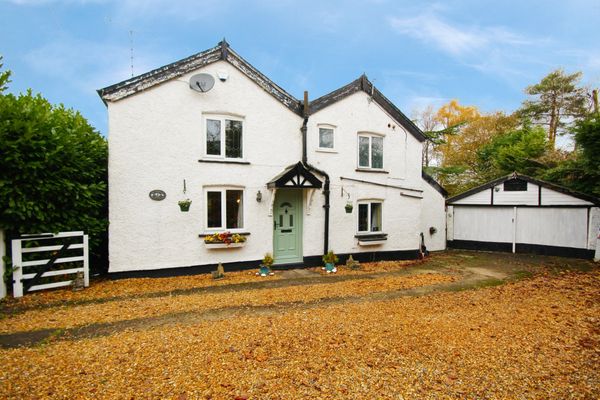 Sandy Lane, Weaverham, CW8