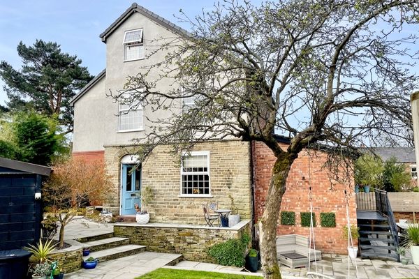 East Drive, Marple, SK6
