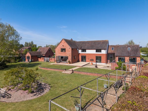 Lower End, Birlingham, WR10