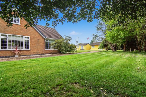 Wood End Lane, Fillongley, CV7