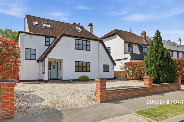 Woodside, Leigh-On-Sea, SS9