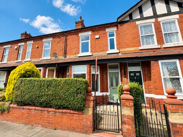 Linley Road, Sale, M33