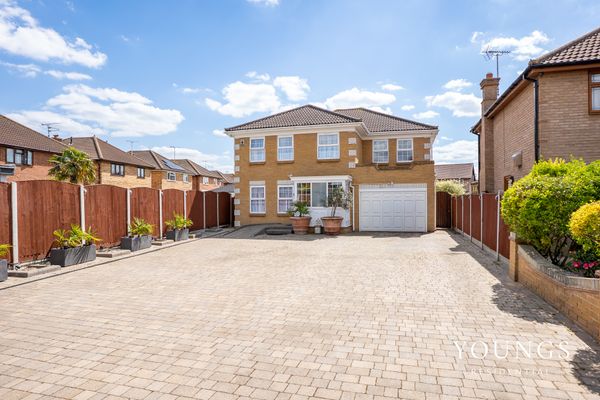 Hardys Way, Canvey Island, SS8