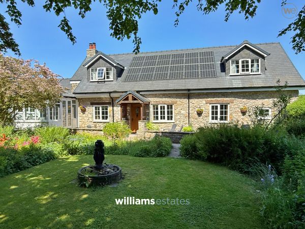 Walwen Lane, Axton, CH8