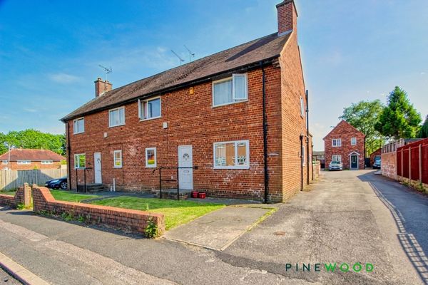 Woodside Place, Holmgate, Clay Cross, Chesterfield S45