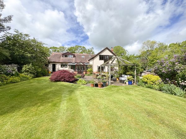 North Road, South Kilworth, LE17
