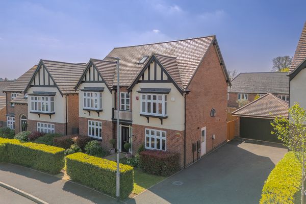 May Close, Great Glen, LE8