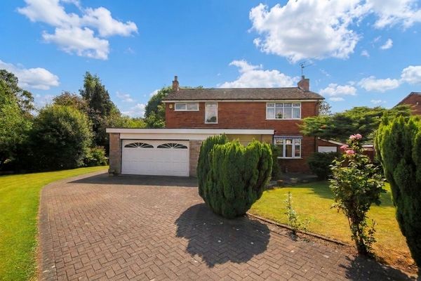 Blackcroft Avenue, Barnton, CW8