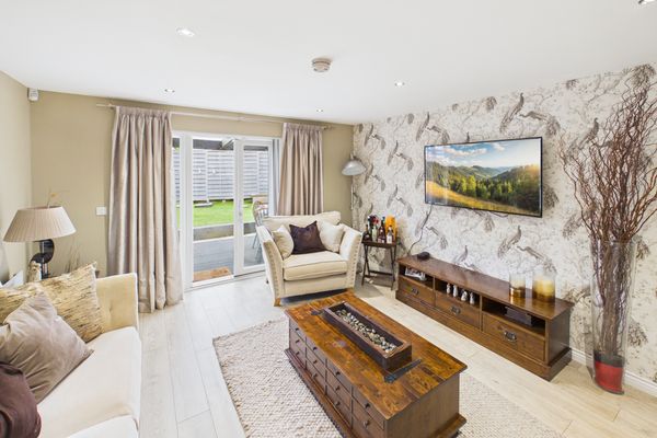 Miles End, Kilsyth, G65