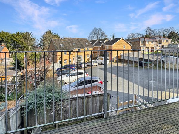 Orchard Place, Orchard House Orchard Place, PO31