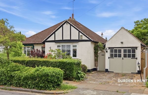 Canvey Road, Leigh-On-Sea, SS9