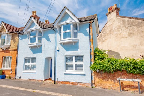 St. Josephs Road, Aldershot, GU12