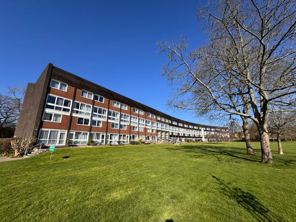 Hailey Place, Cranleigh, GU6