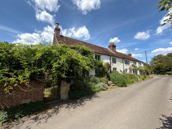 Coneyhurst Lane, Ewhurst, GU6
