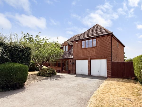 Kings Lane, Longcot, SN7